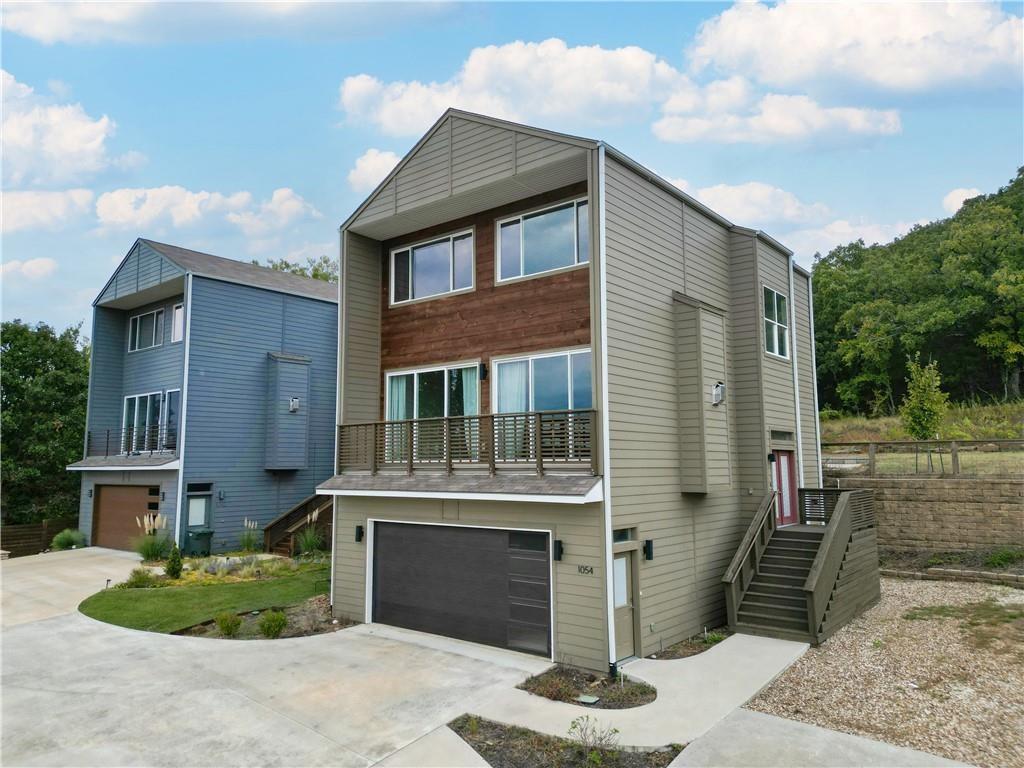 1054 East Huntsville Road